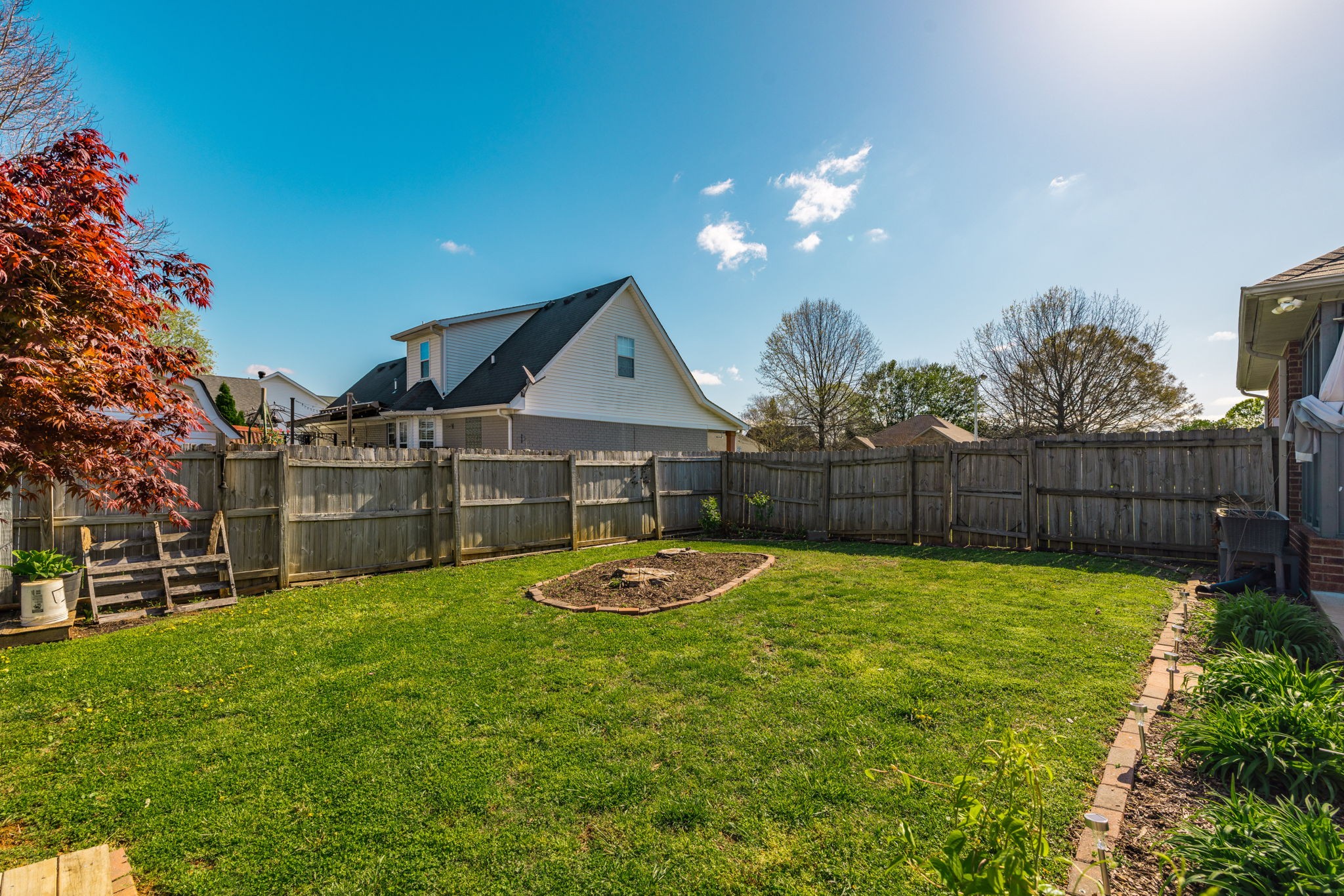 2403 English Hill Dr Property Photo 30