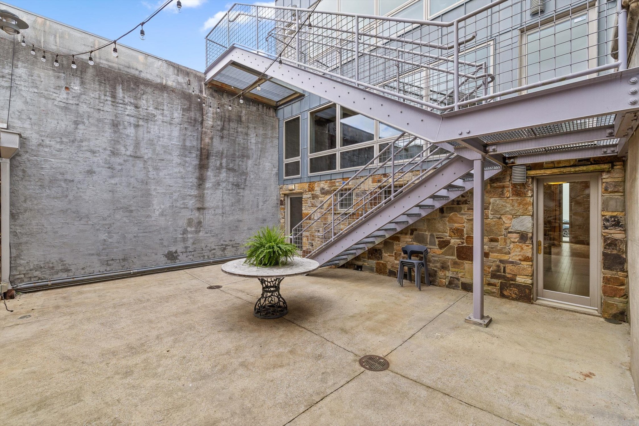 1405 Williams St Property Photo 34