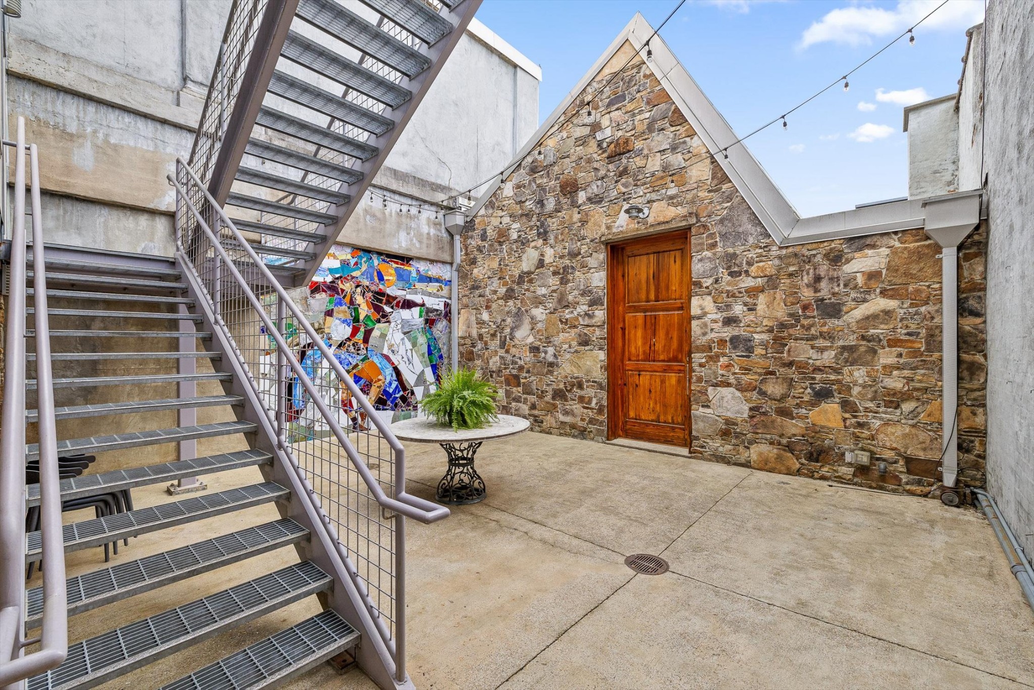 1405 Williams St Property Photo 37