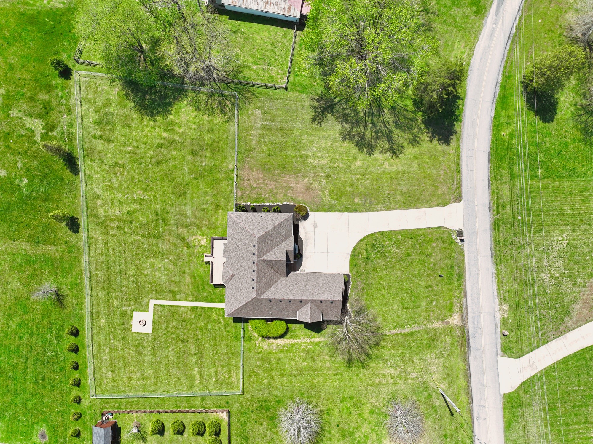 1110 Pruitt Ln Property Photo 8
