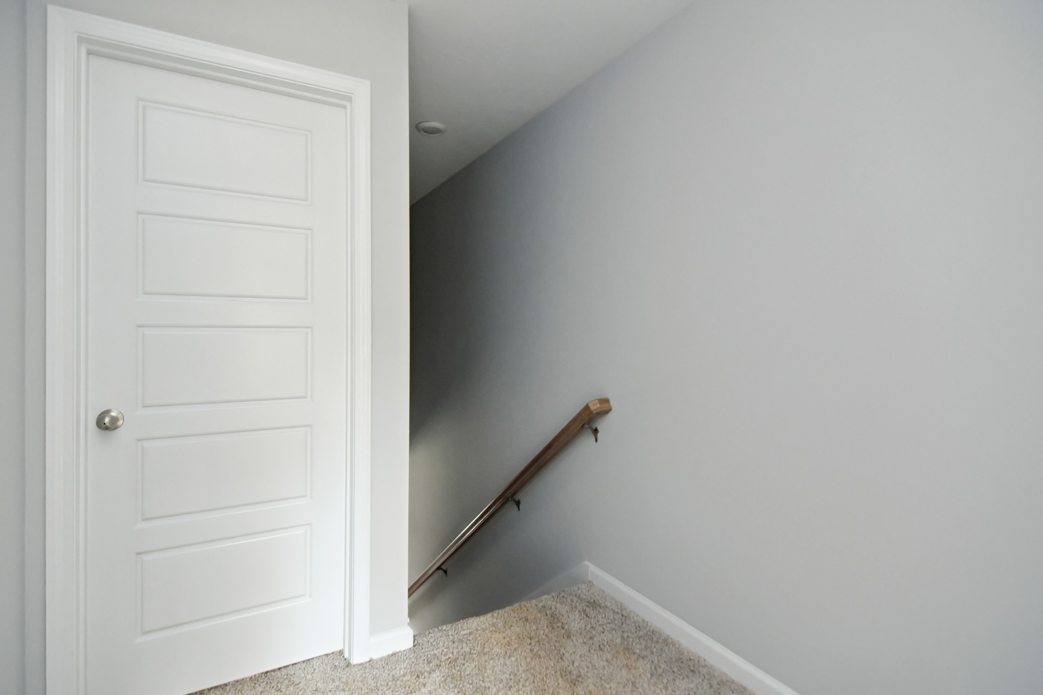 100 Henry Dr Property Photo 11