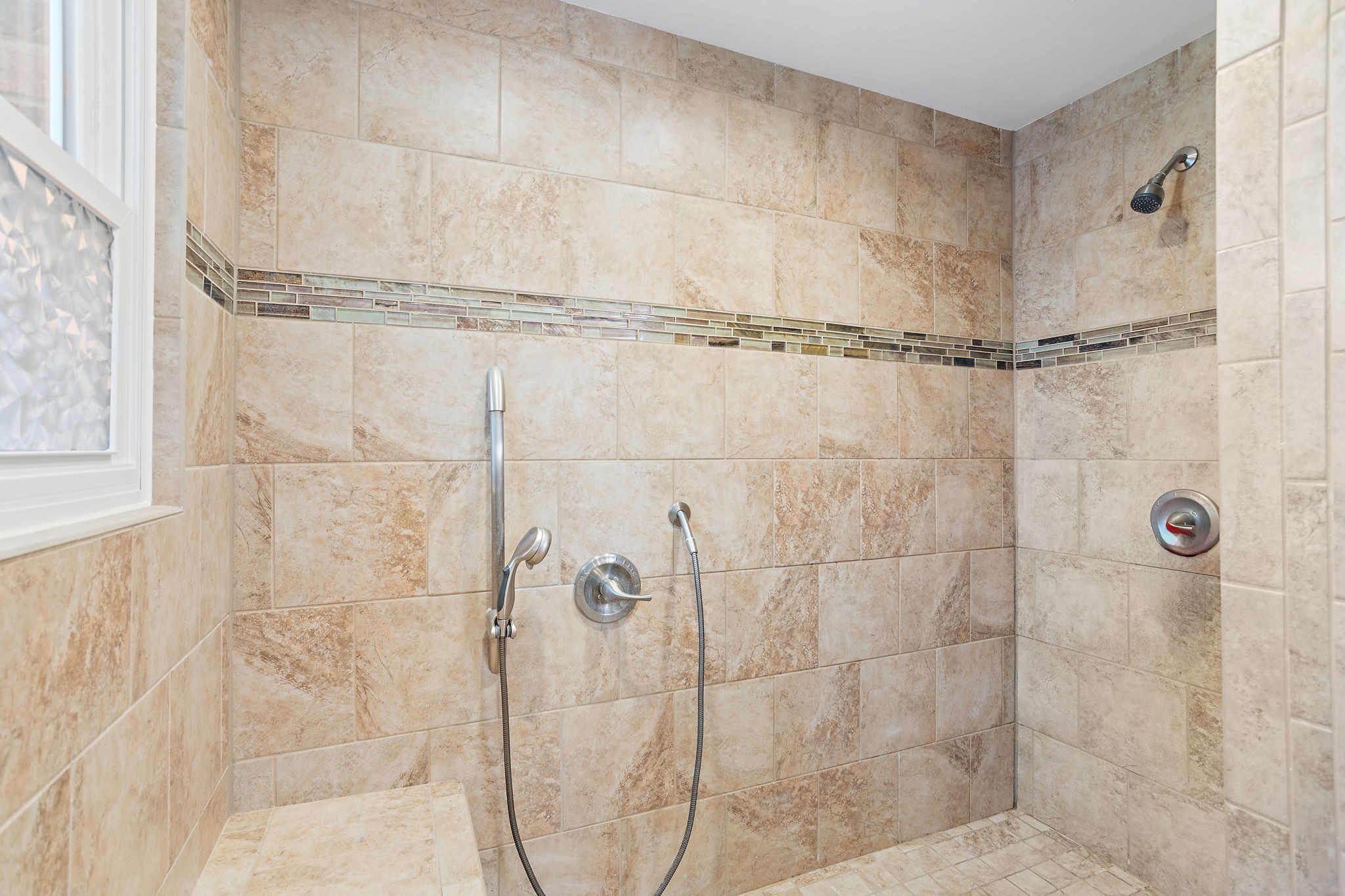 213 Lone Oak Dr Property Photo 19