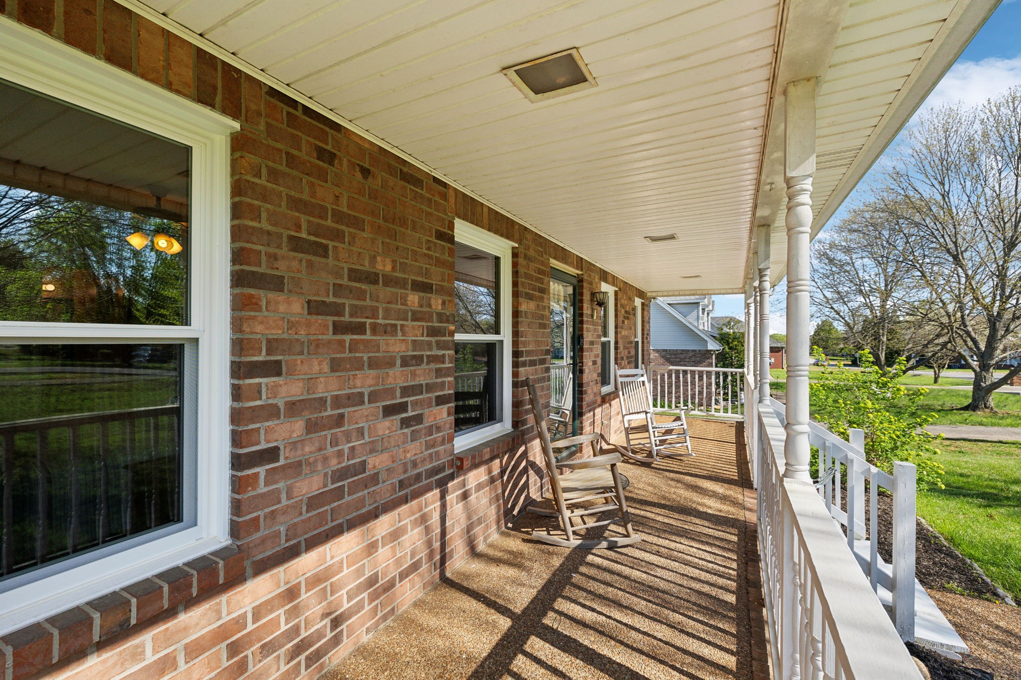 213 Lone Oak Dr Property Photo 45