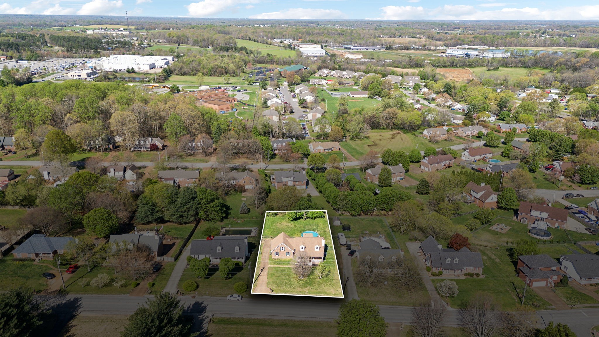 213 Lone Oak Dr Property Photo 49