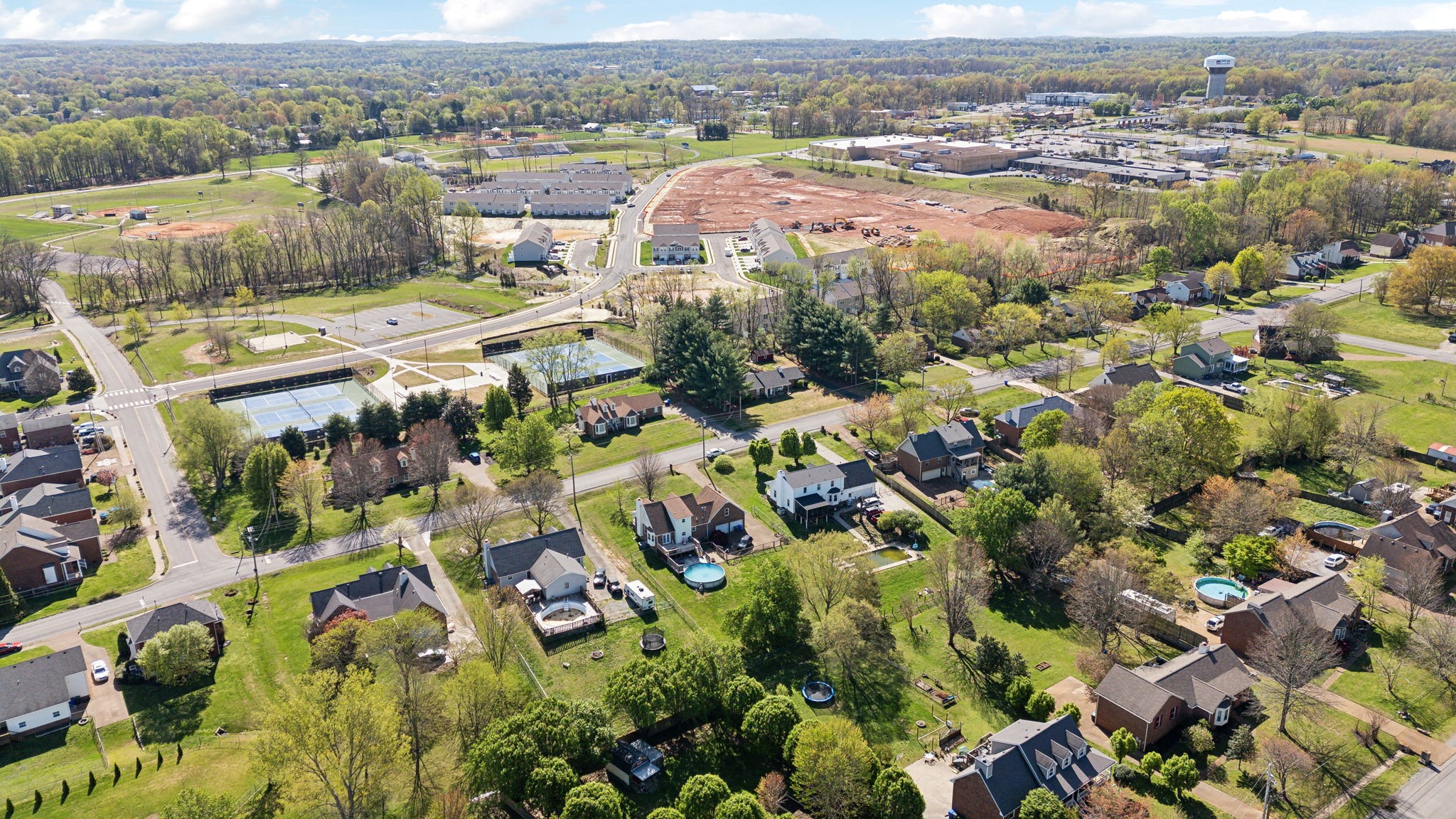 213 Lone Oak Dr Property Photo 51