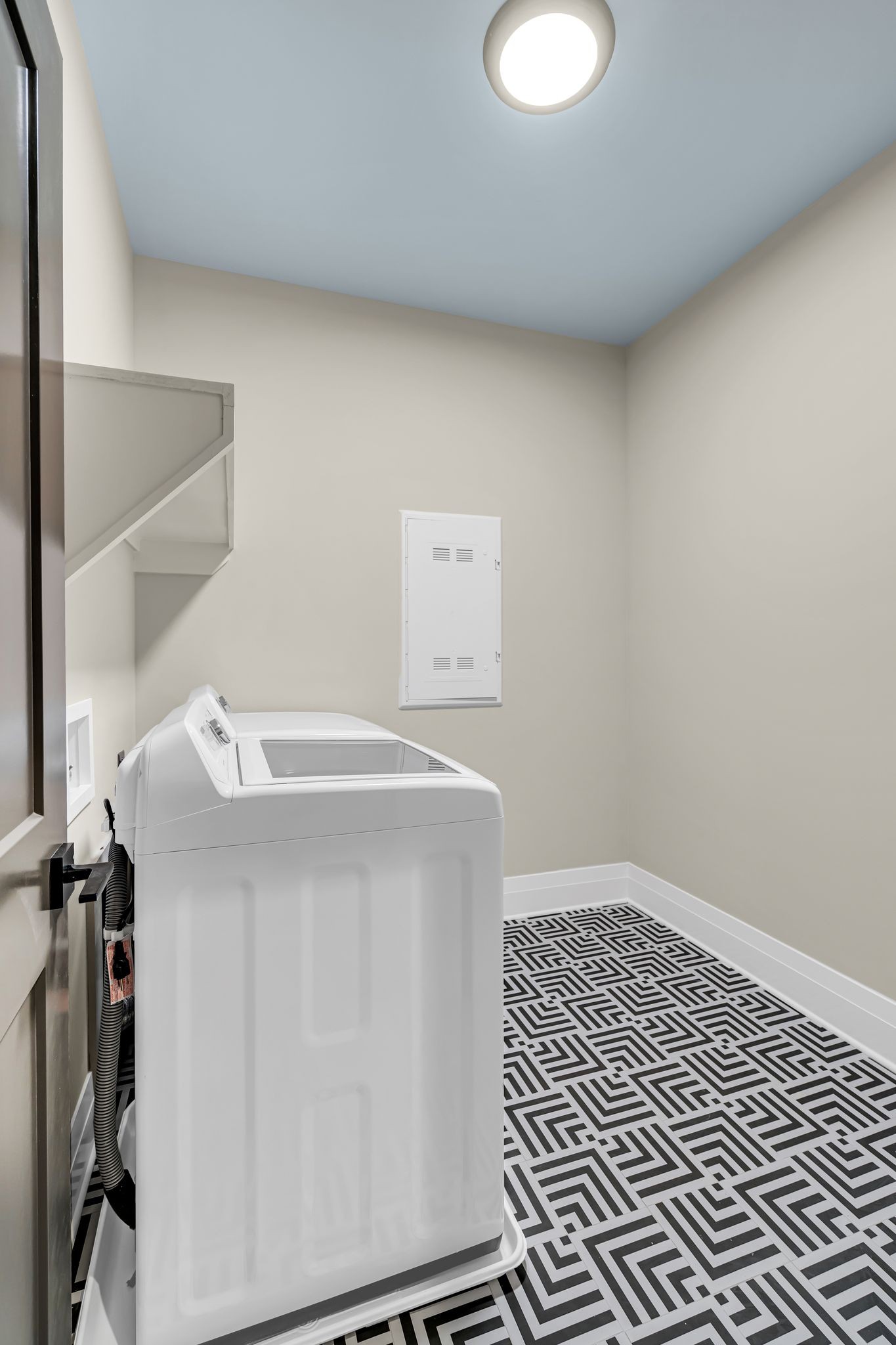 1110 Noble Loop Property Photo 17