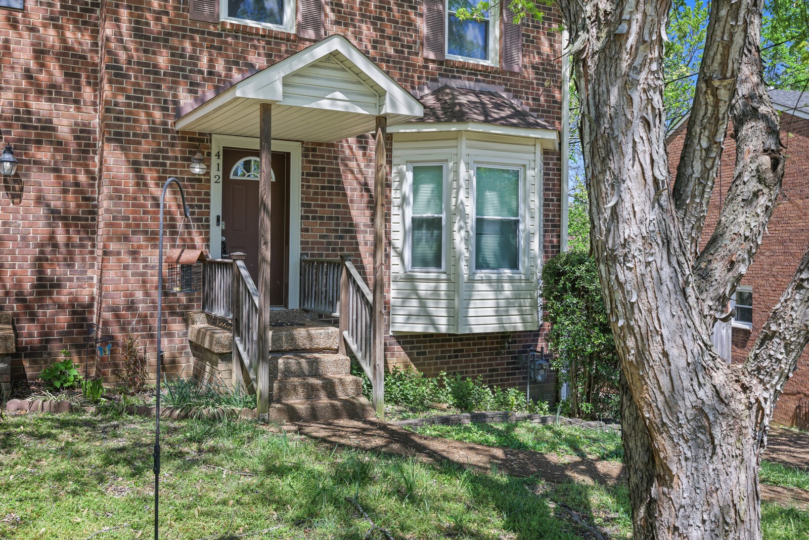 412 Woodsman Ct Property Photo