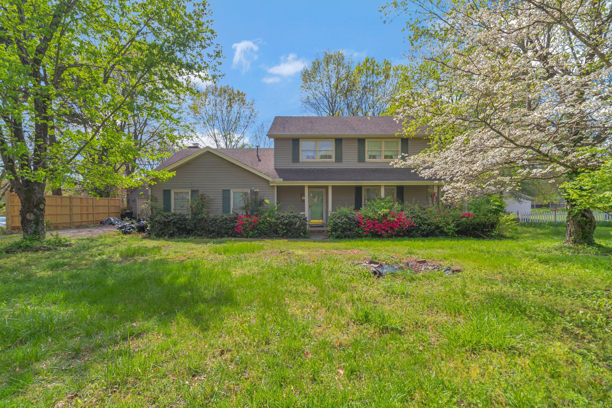 625 Stewart Valley Dr Property Photo 2