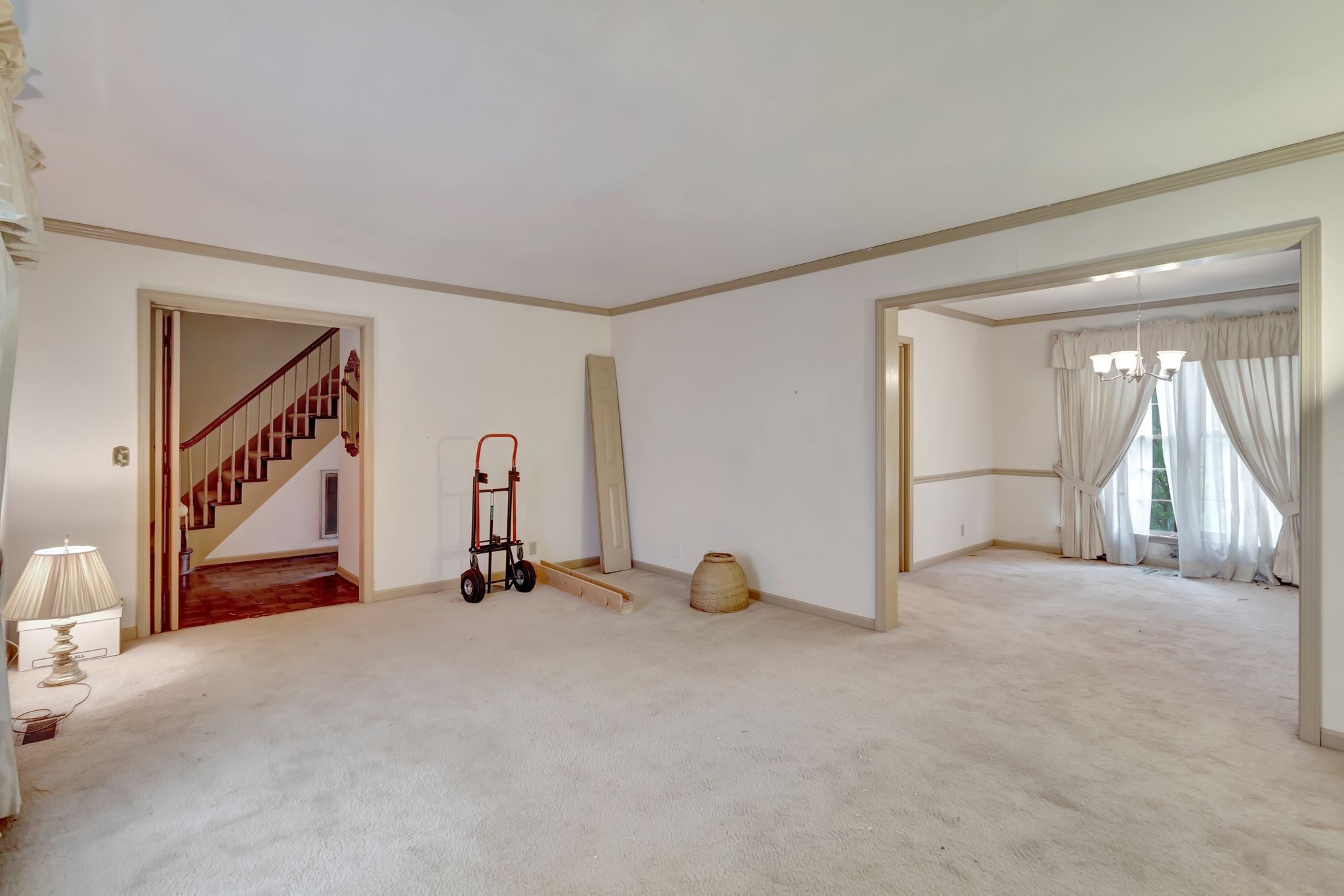 625 Stewart Valley Dr Property Photo 8