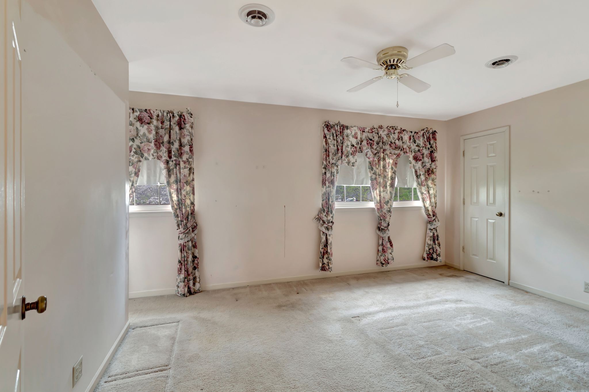 625 Stewart Valley Dr Property Photo 18
