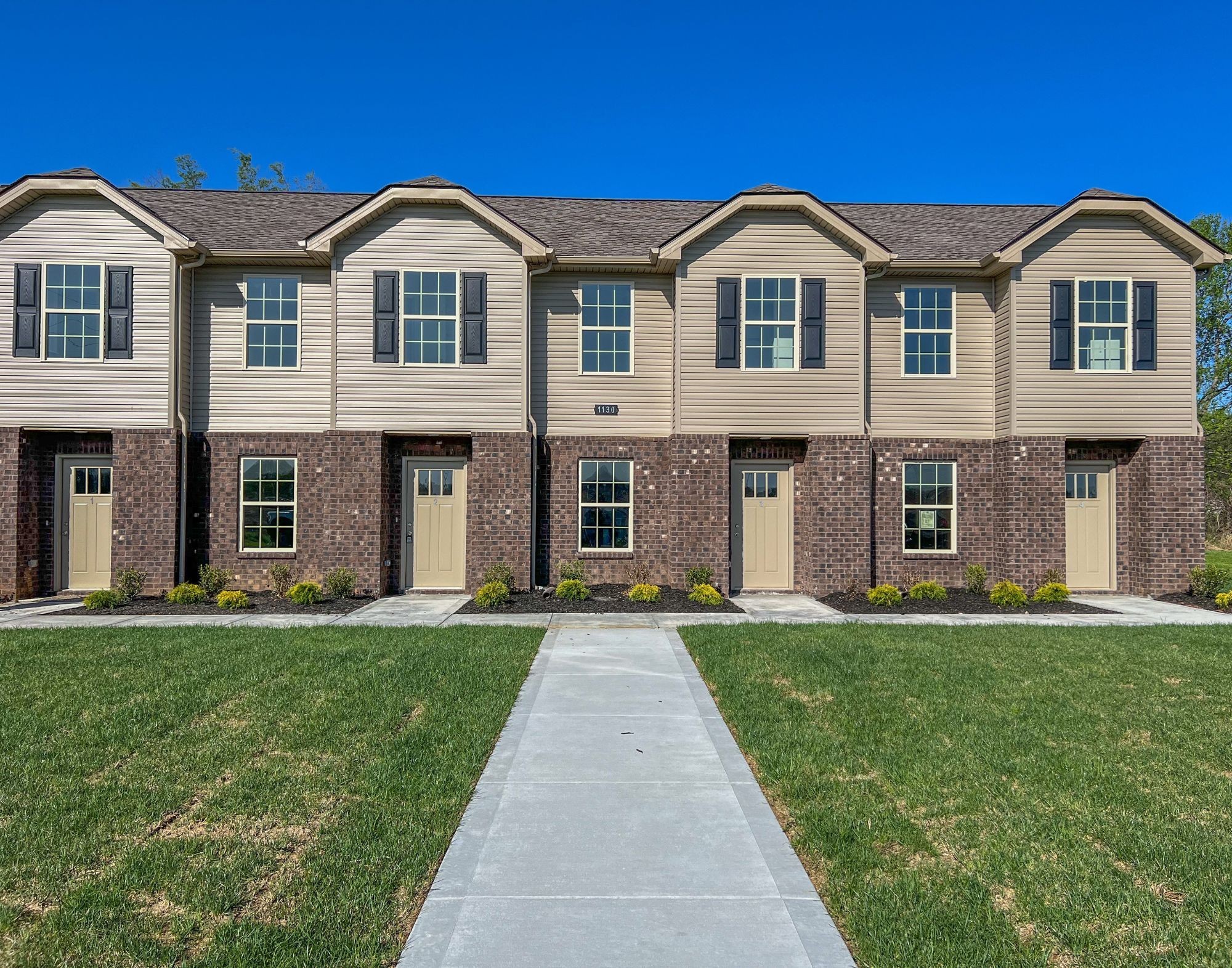 1130 Pembroke Oak Grove Rd Property Photo
