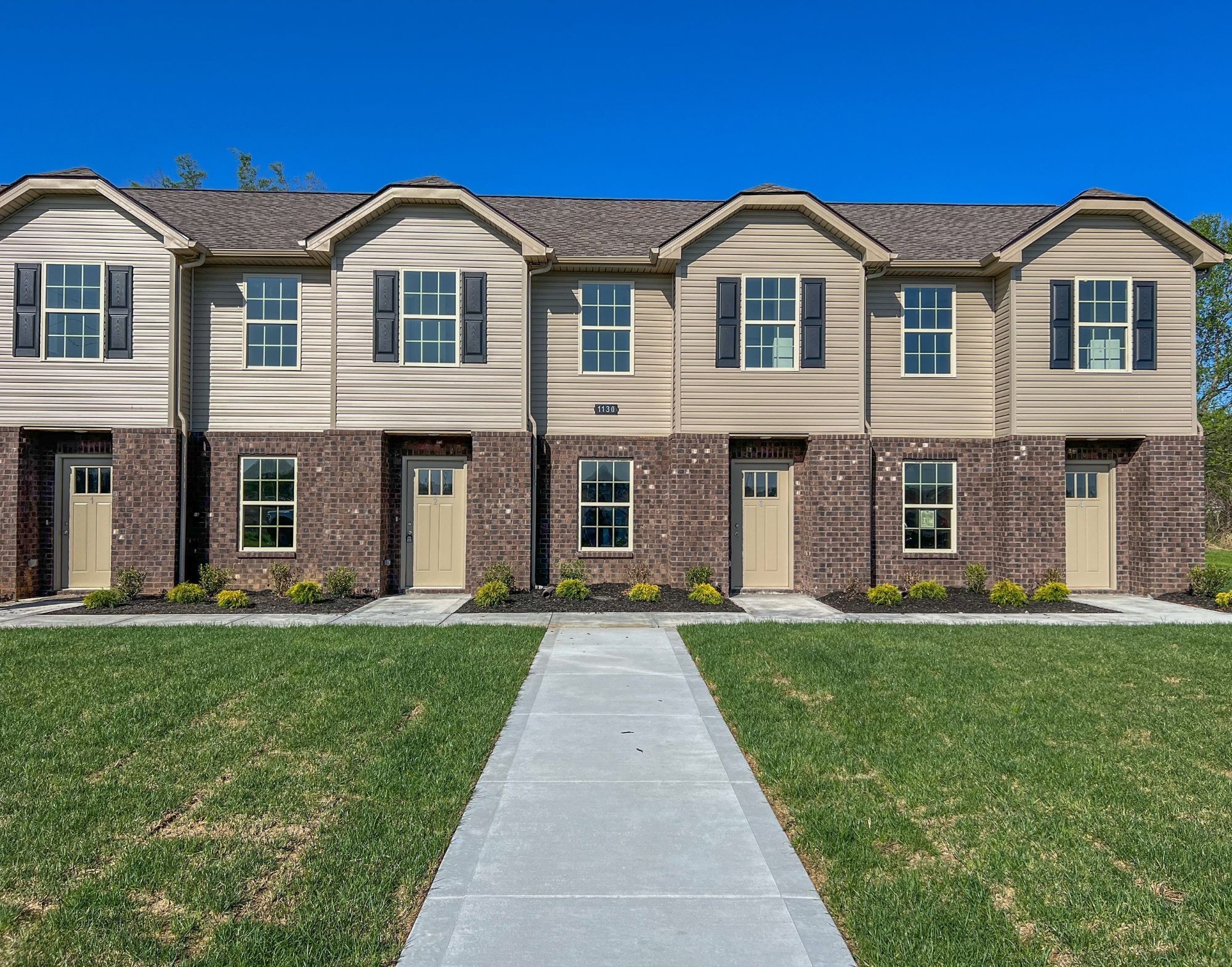 1130 Pembroke Oak Grove Rd Property Photo