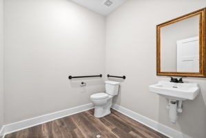 159 Darlene Dr Suite 200 Property Photo 14