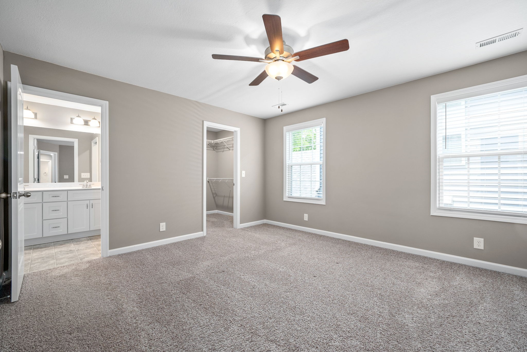 720 Perkins Avenue Property Photo 8