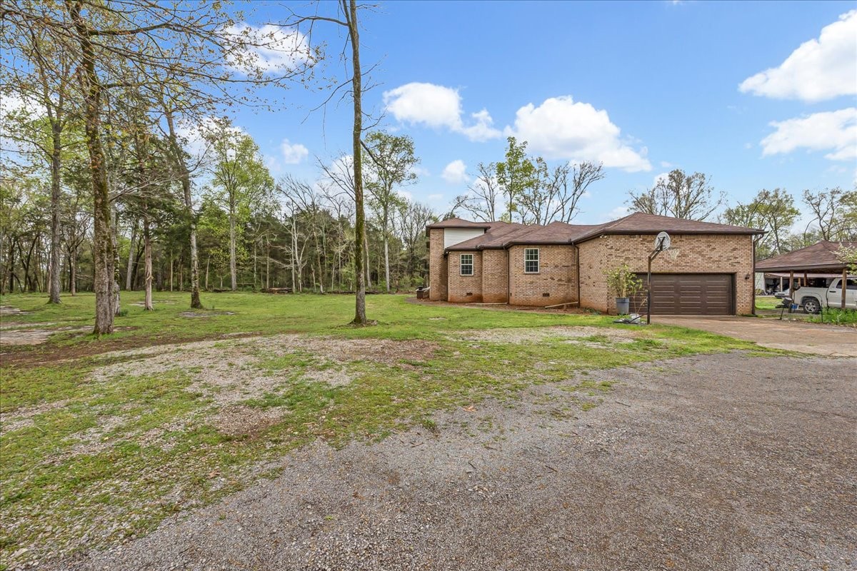 232 Paragon Dr Property Photo 10