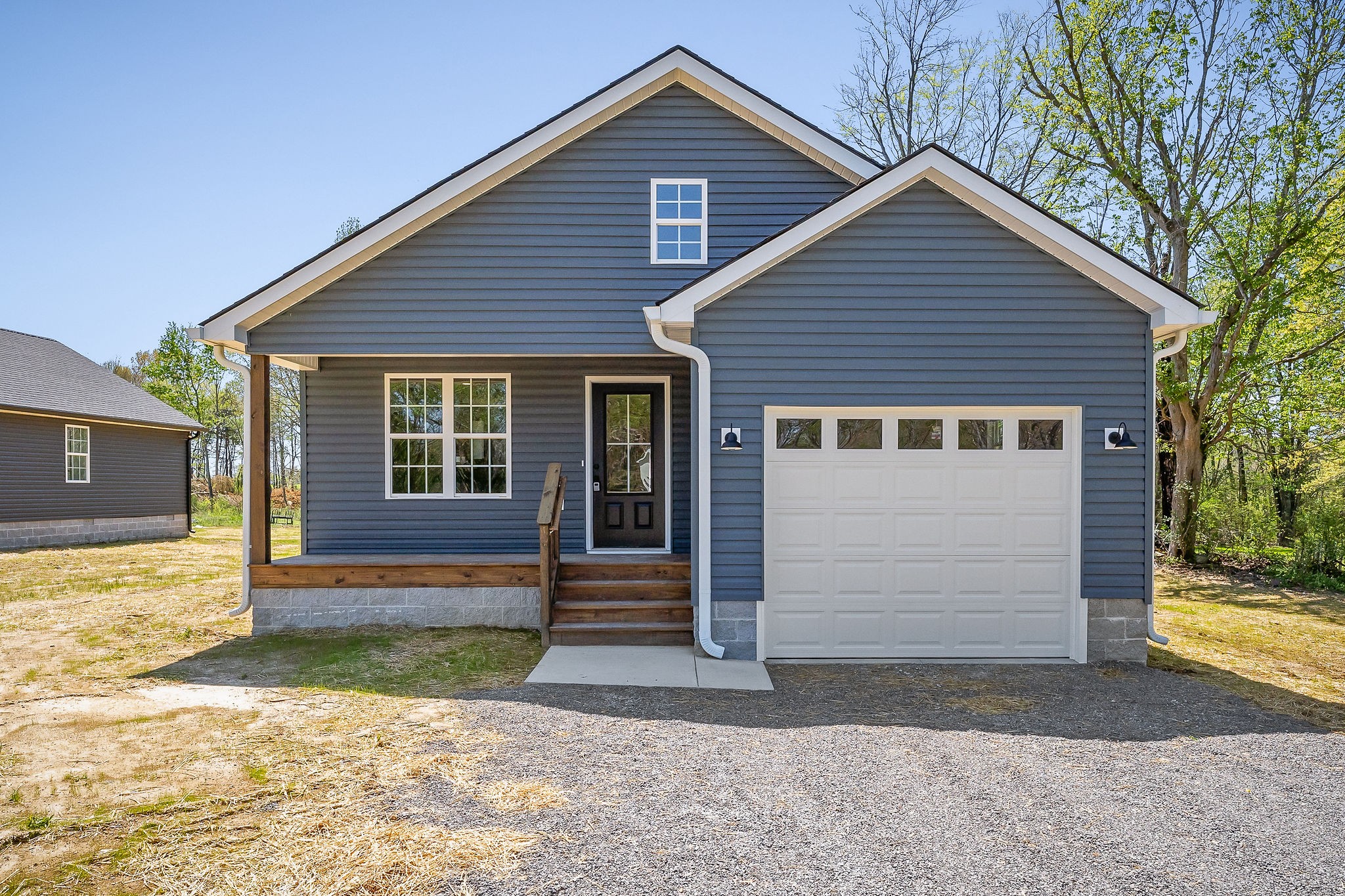 809 Smith Rd Property Photo