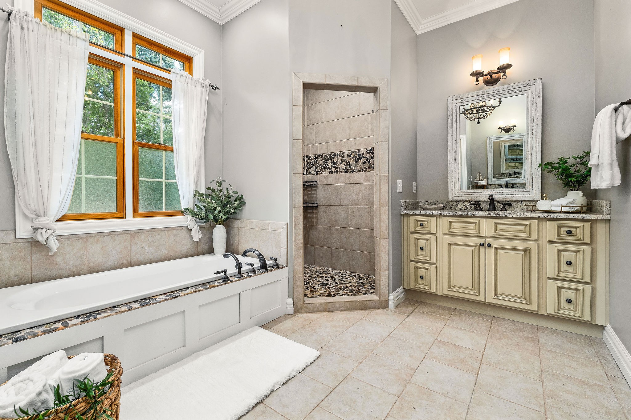1748 Timber Trl Property Photo 30