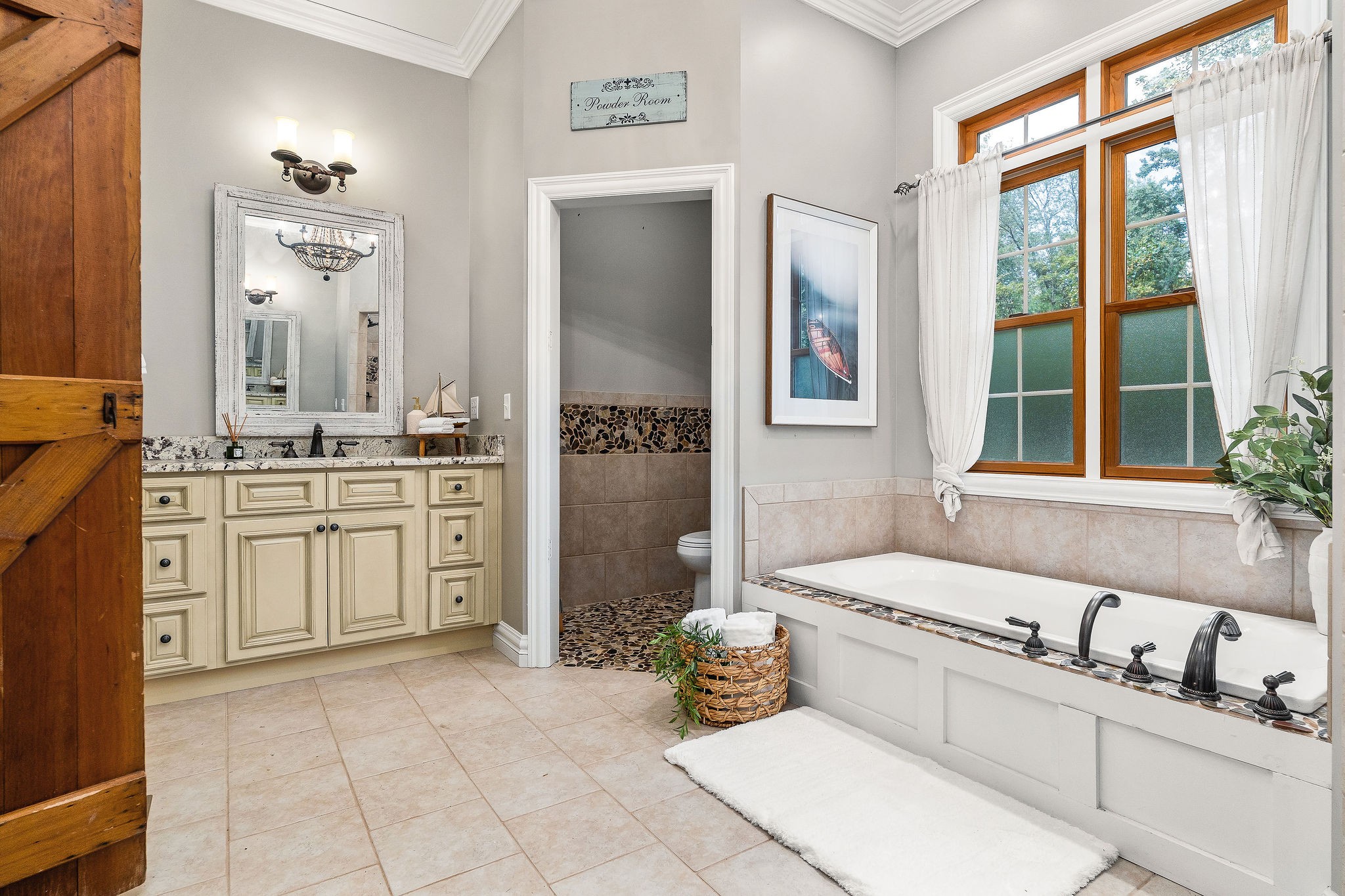 1748 Timber Trl Property Photo 31