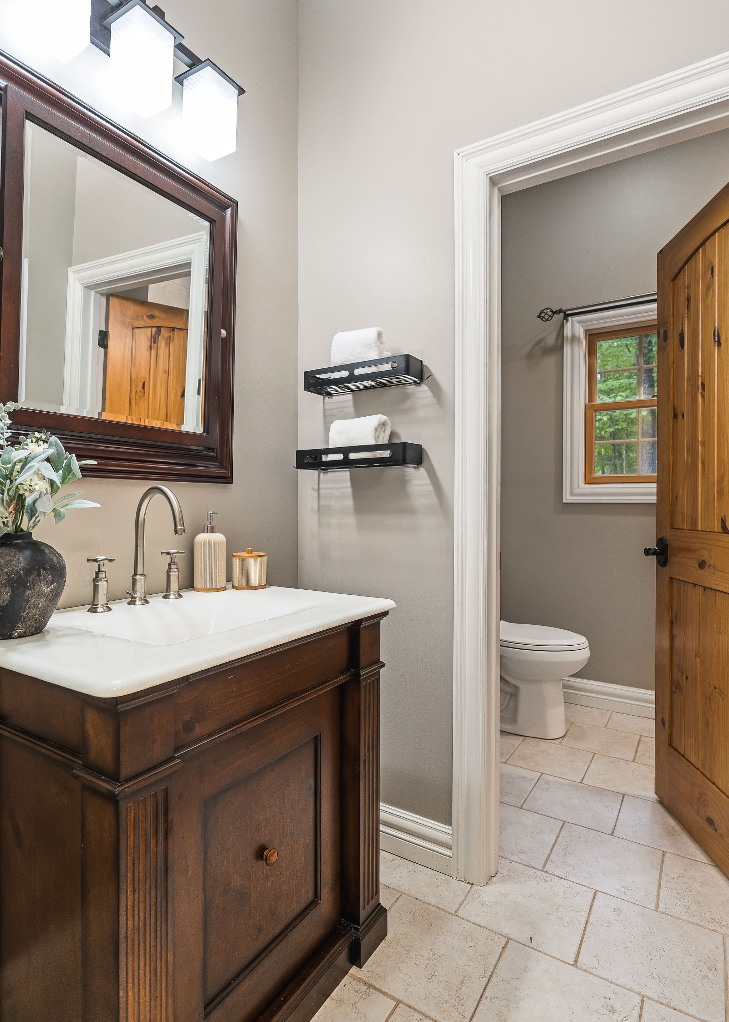 1748 Timber Trl Property Photo 33