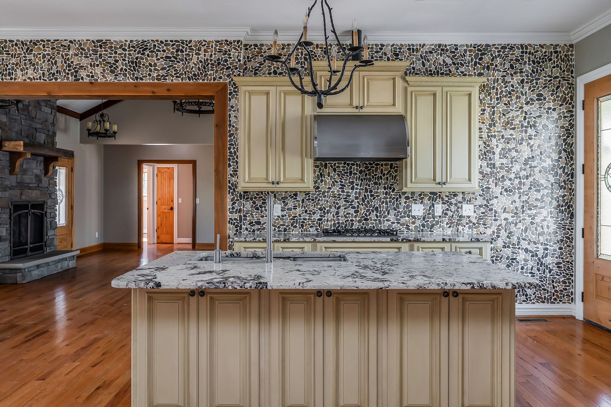 1748 Timber Trl Property Photo 42