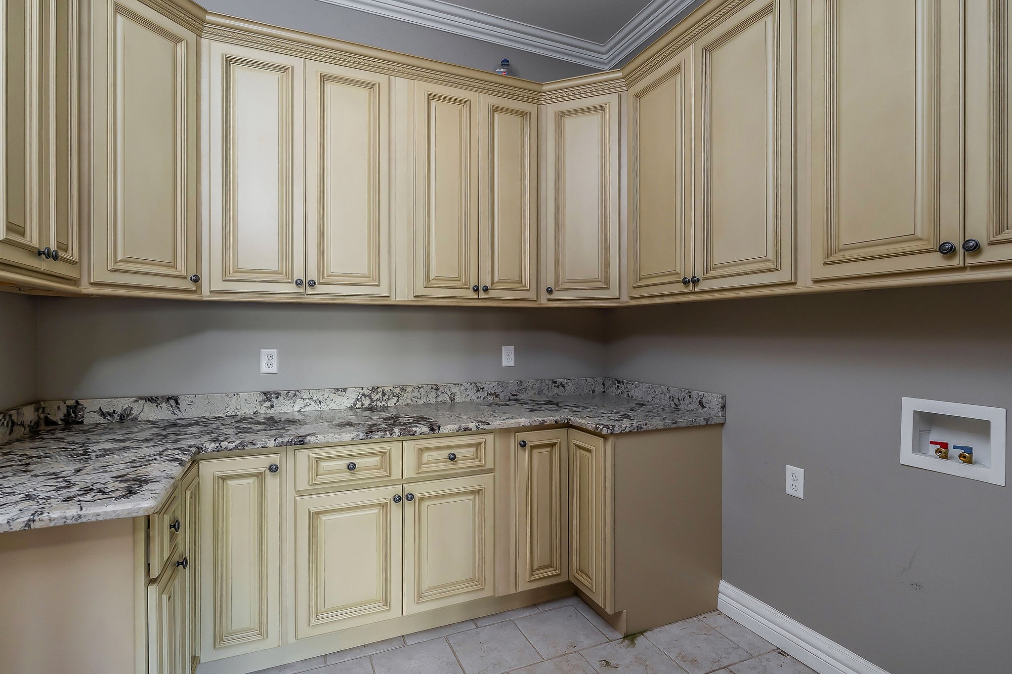 1748 Timber Trl Property Photo 43