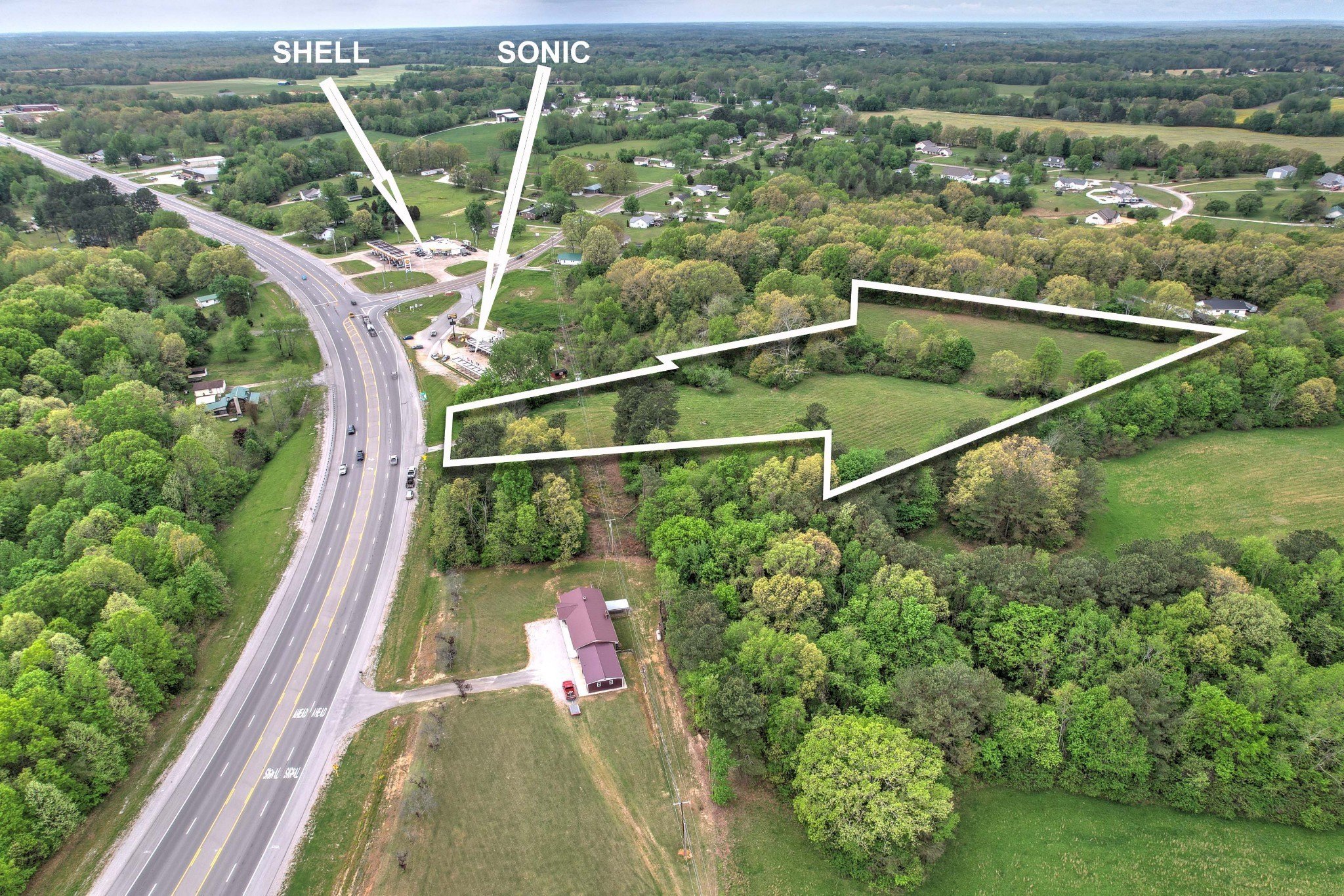 9142 New Lawrenceburg Hwy Property Photo 1