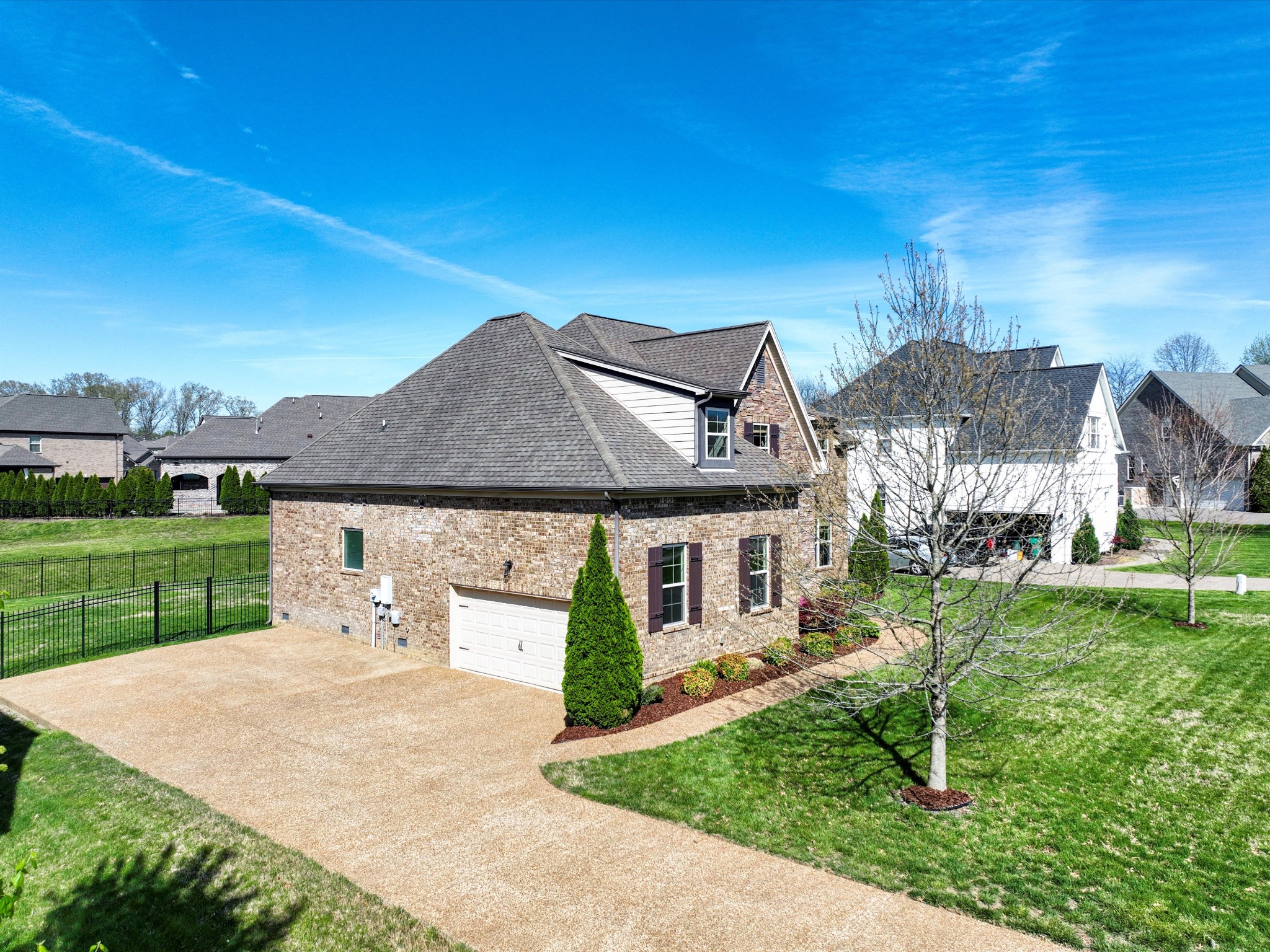 3181 Appian Way Property Photo 48