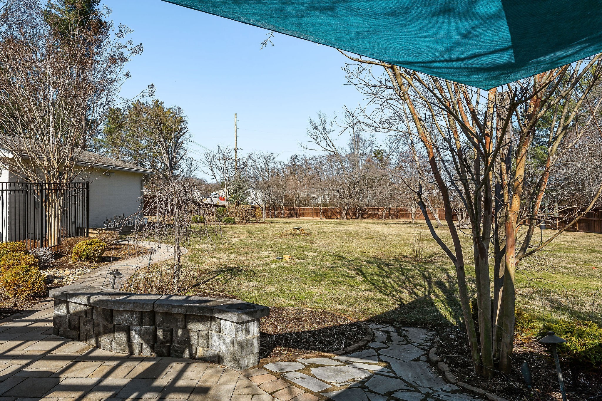610 Early Ln Property Photo 40