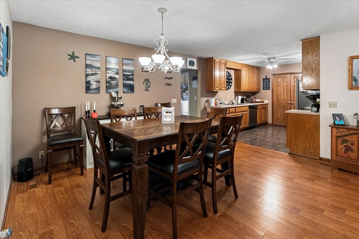119 April Cir Property Photo 5
