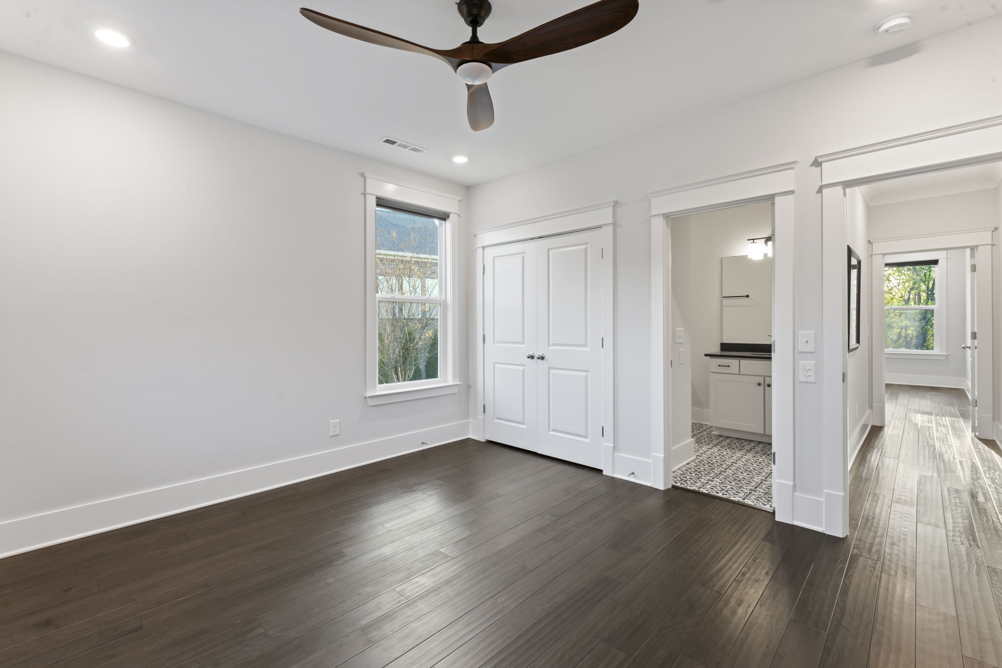 130 Brooksbank Dr Property Photo 44