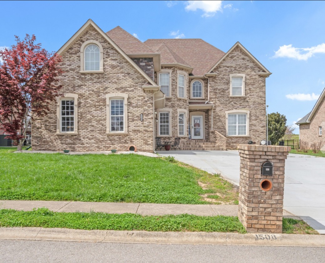 2816718 Property Photo 1