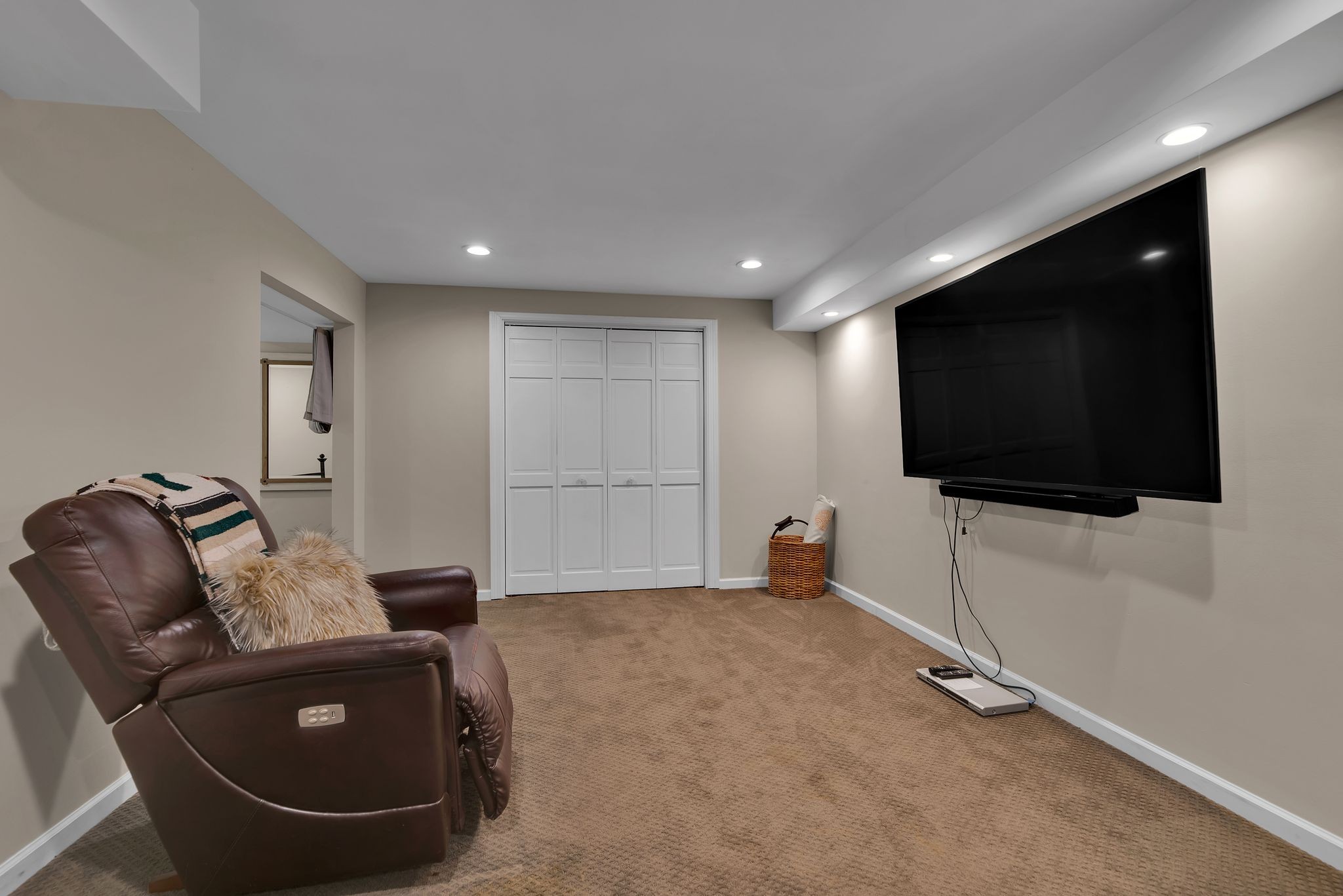 6112 Frontier Ct Property Photo 30