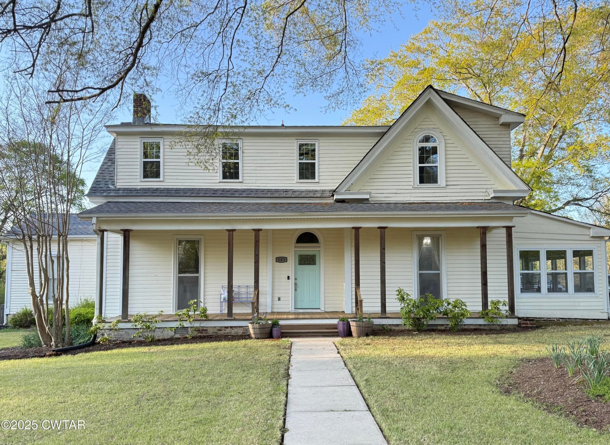 501 Wisdom St Property Photo