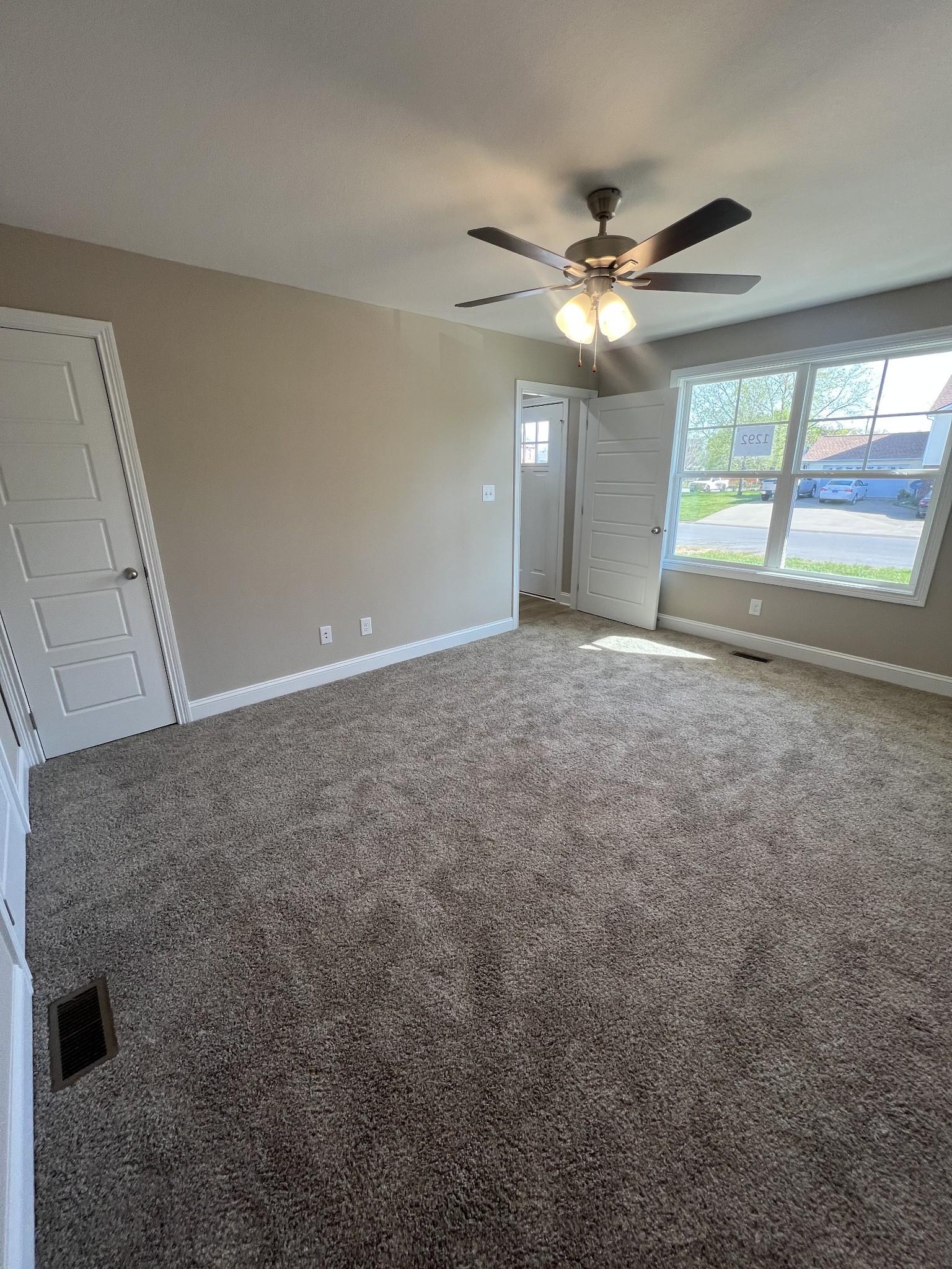 1292 Archwood Dr Property Photo 21