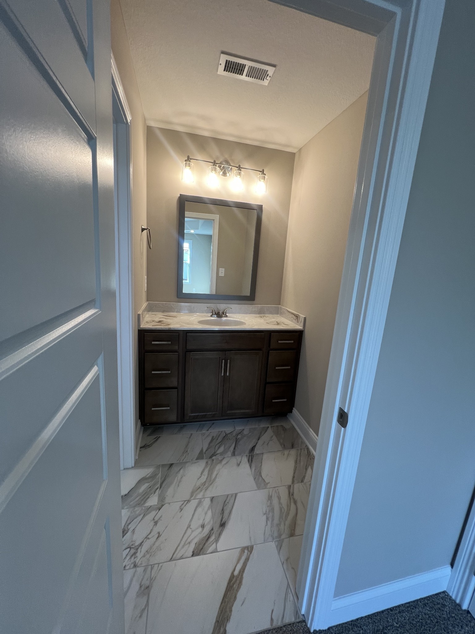 1292 Archwood Dr Property Photo 25