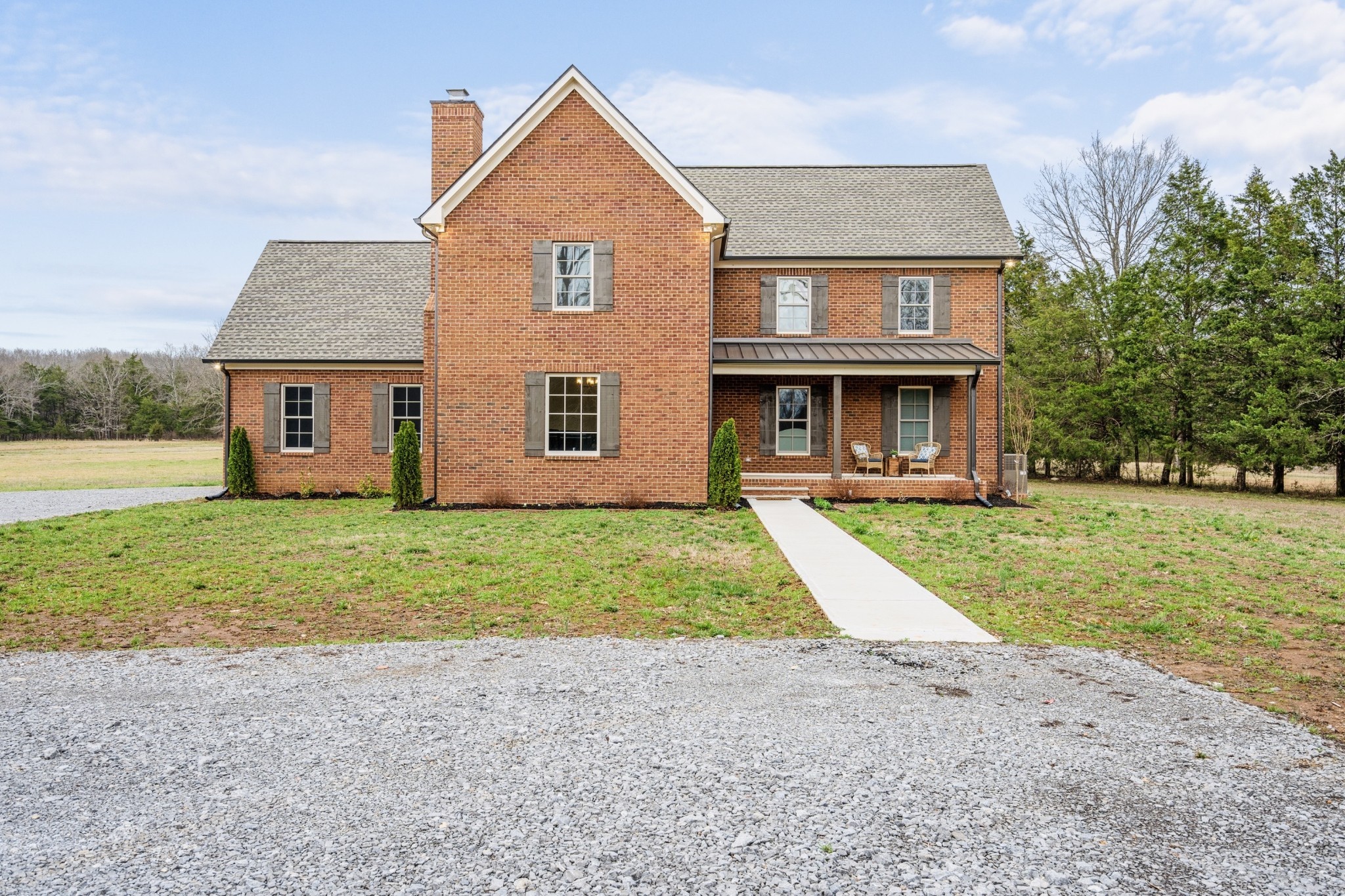 5689 Bradyville Pike Property Photo