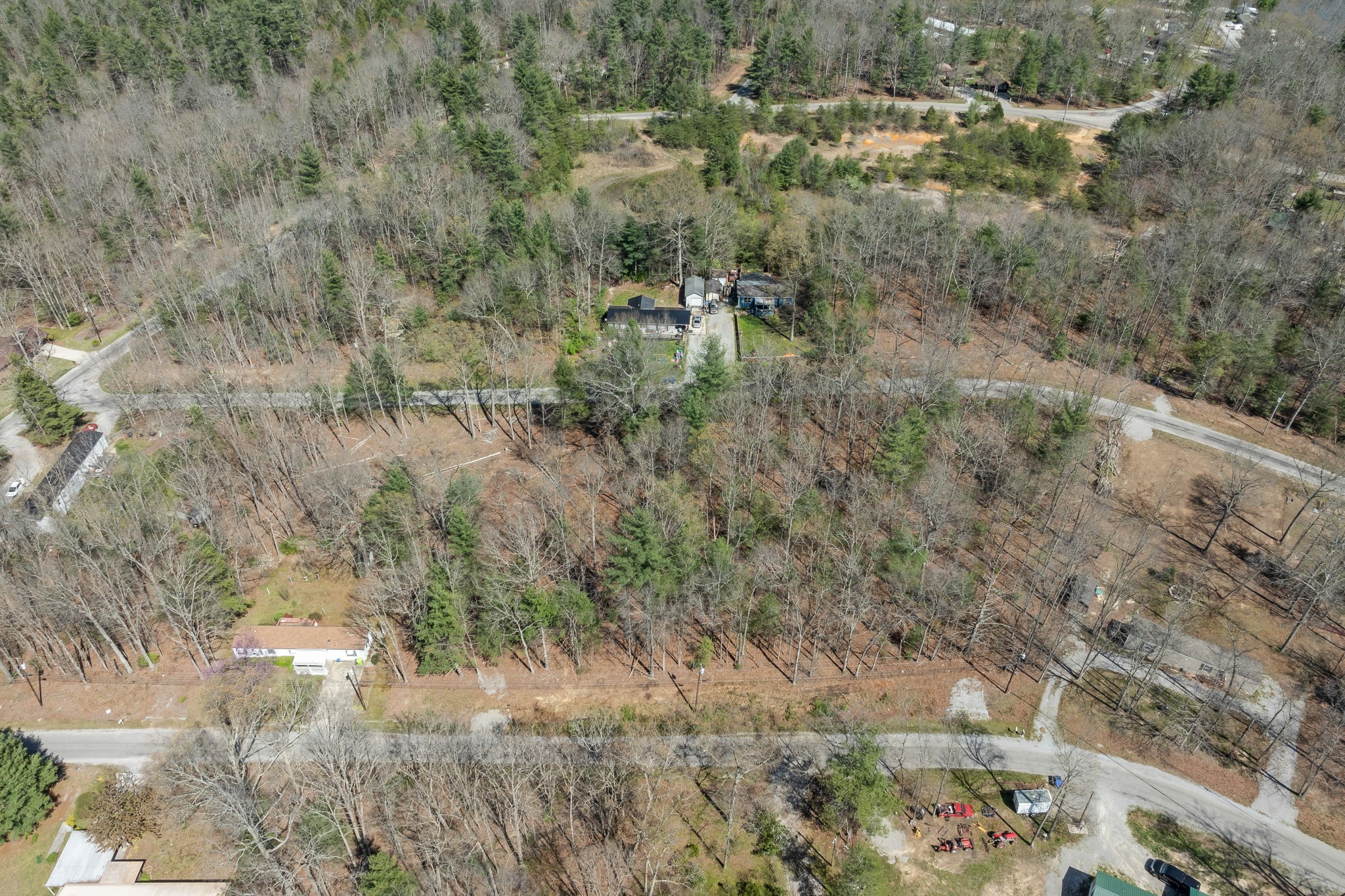 6054 Loch Loosa Dr Property Photo 3