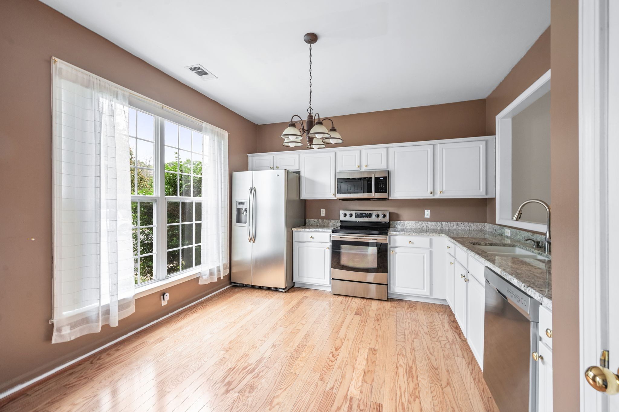 601 Old Hickory Blvd Property Photo 8