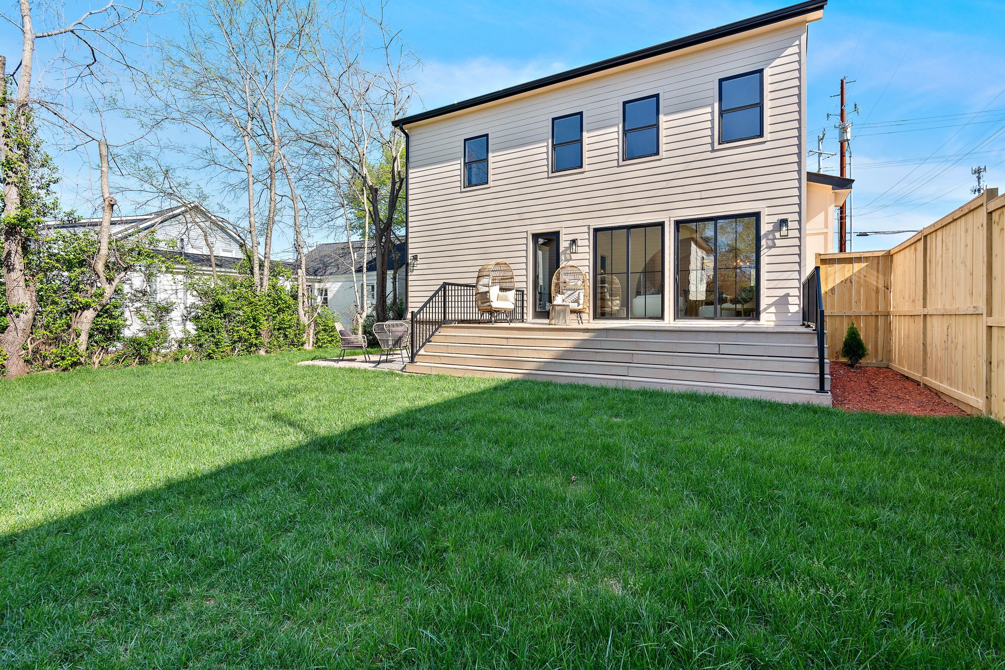 736 Douglas Ave Property Photo 44