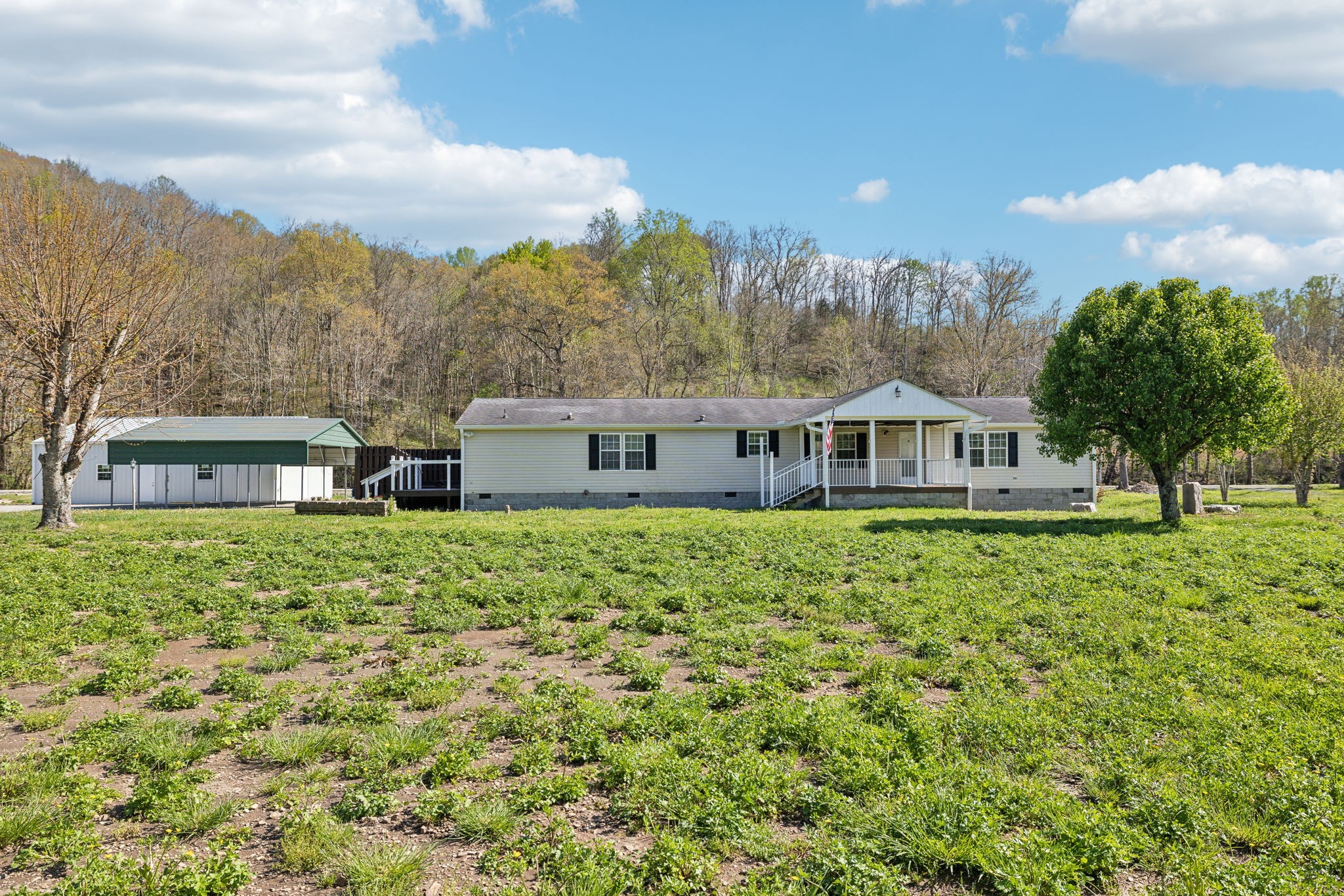 4655 Old Leipers Creek Rd Property Photo 1