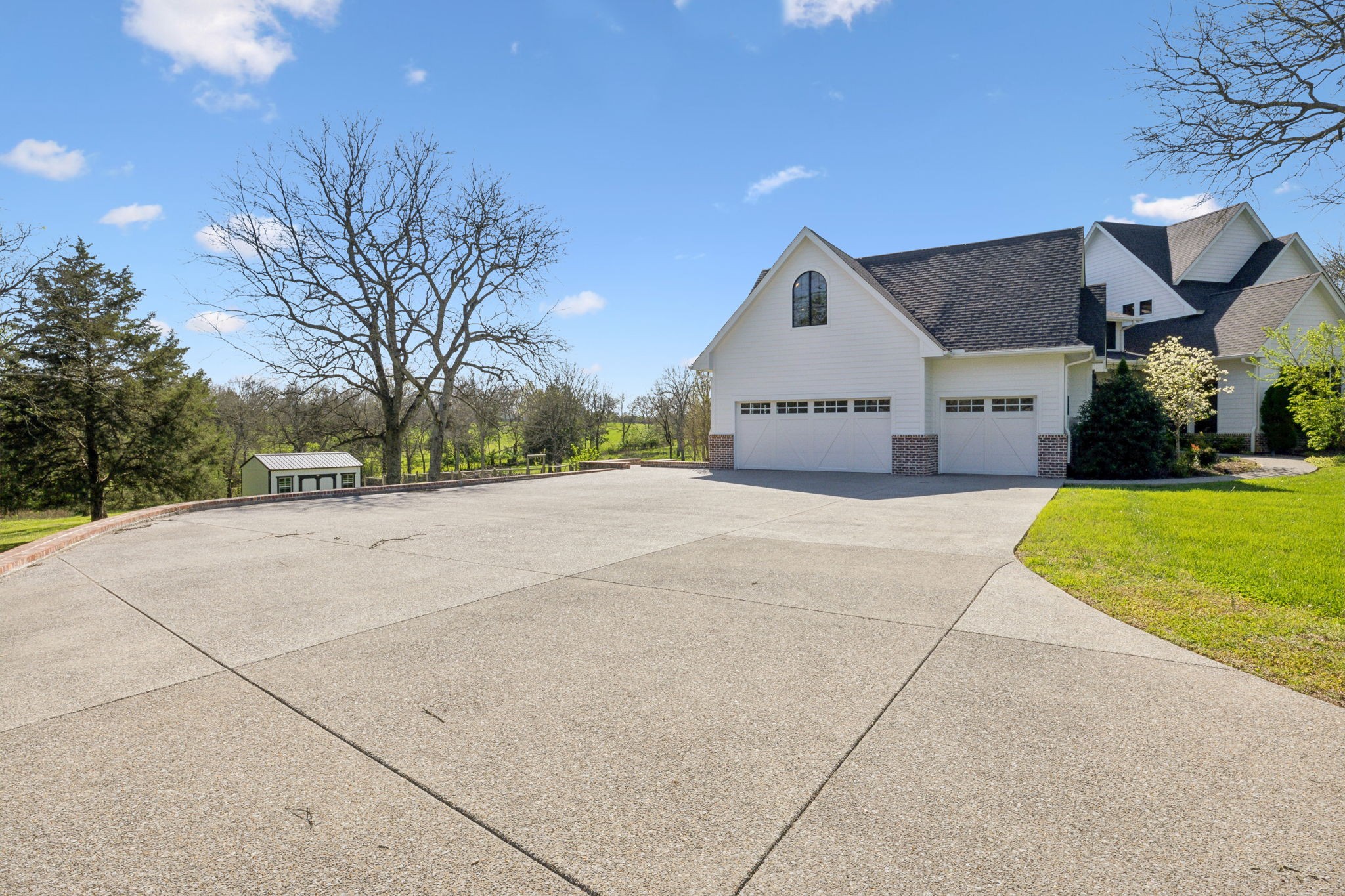 1106b Bradley Rd Property Photo 3