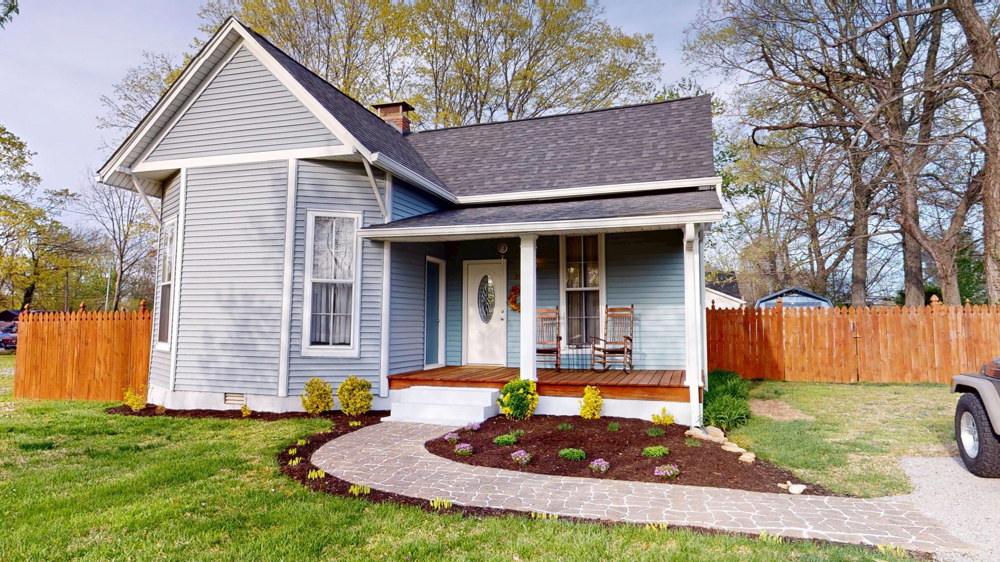 2519 Old Greenbrier Pike Property Photo 1