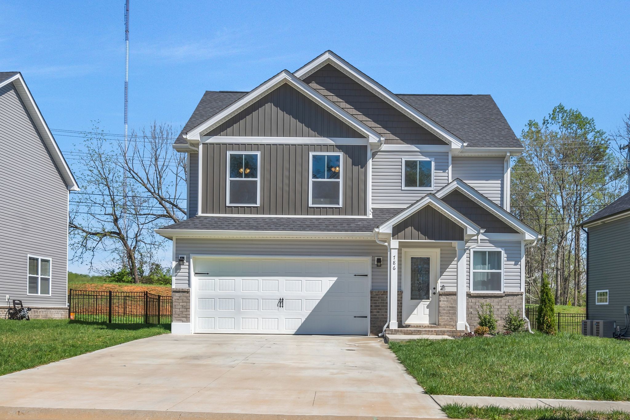 786 Limestone Way Property Photo 1