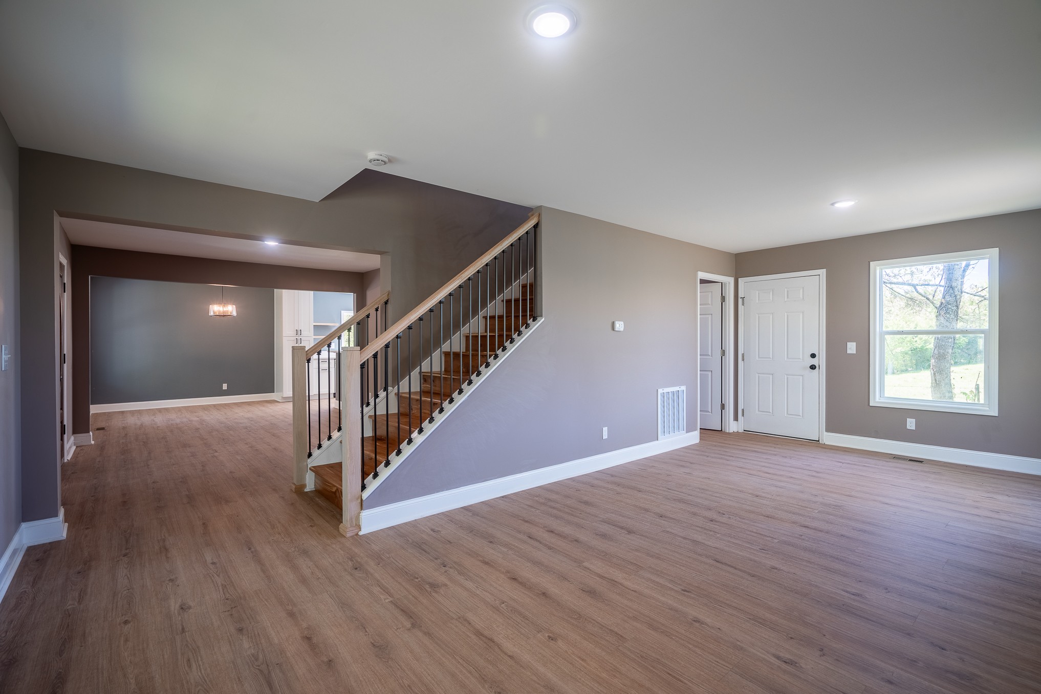 50 Kelton Rd Property Photo 17