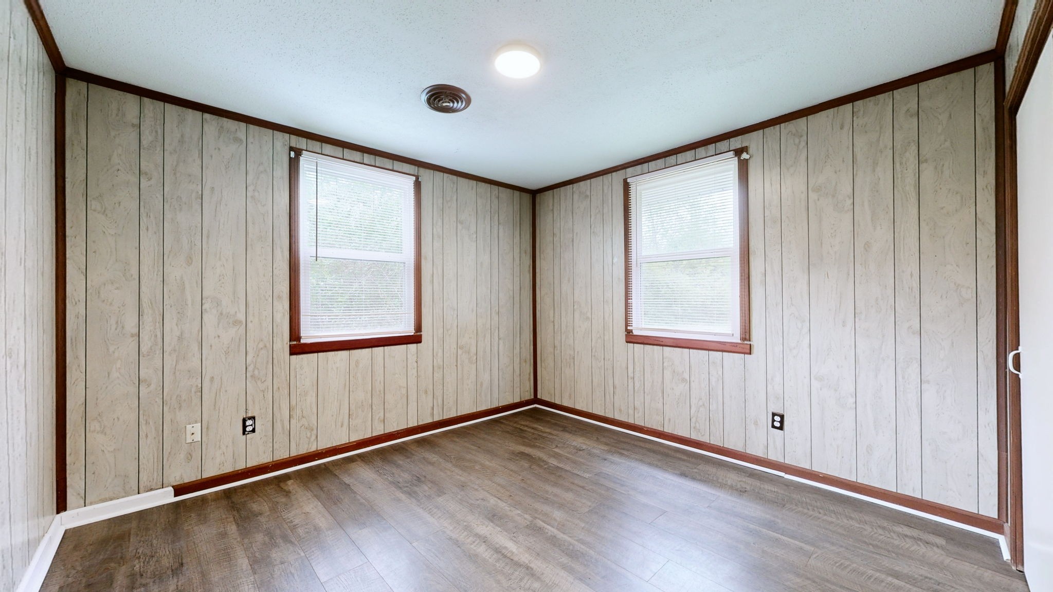 662 Briarwood Rd Property Photo 14