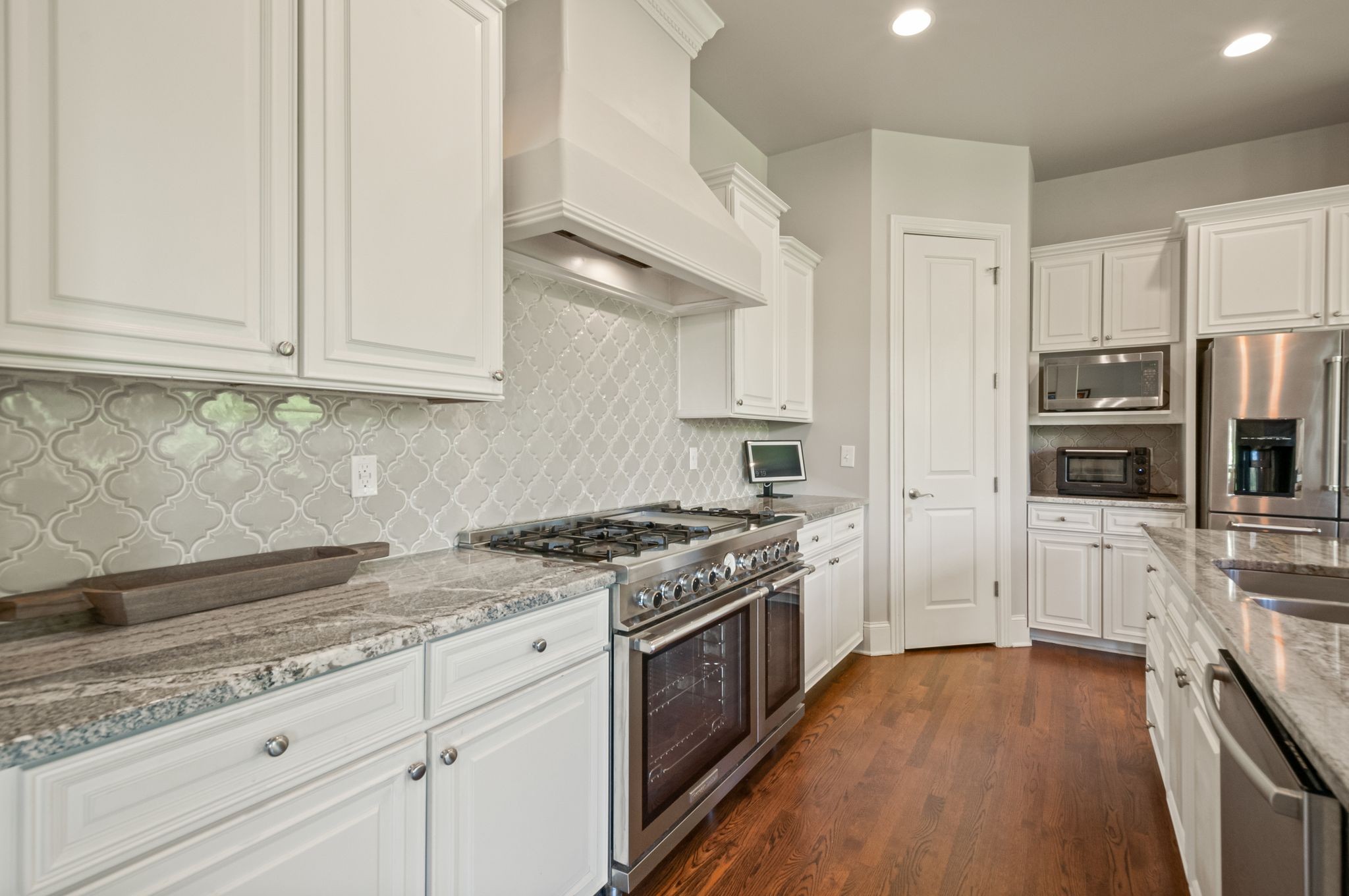 545 Summit Oaks Ct Property Photo 18