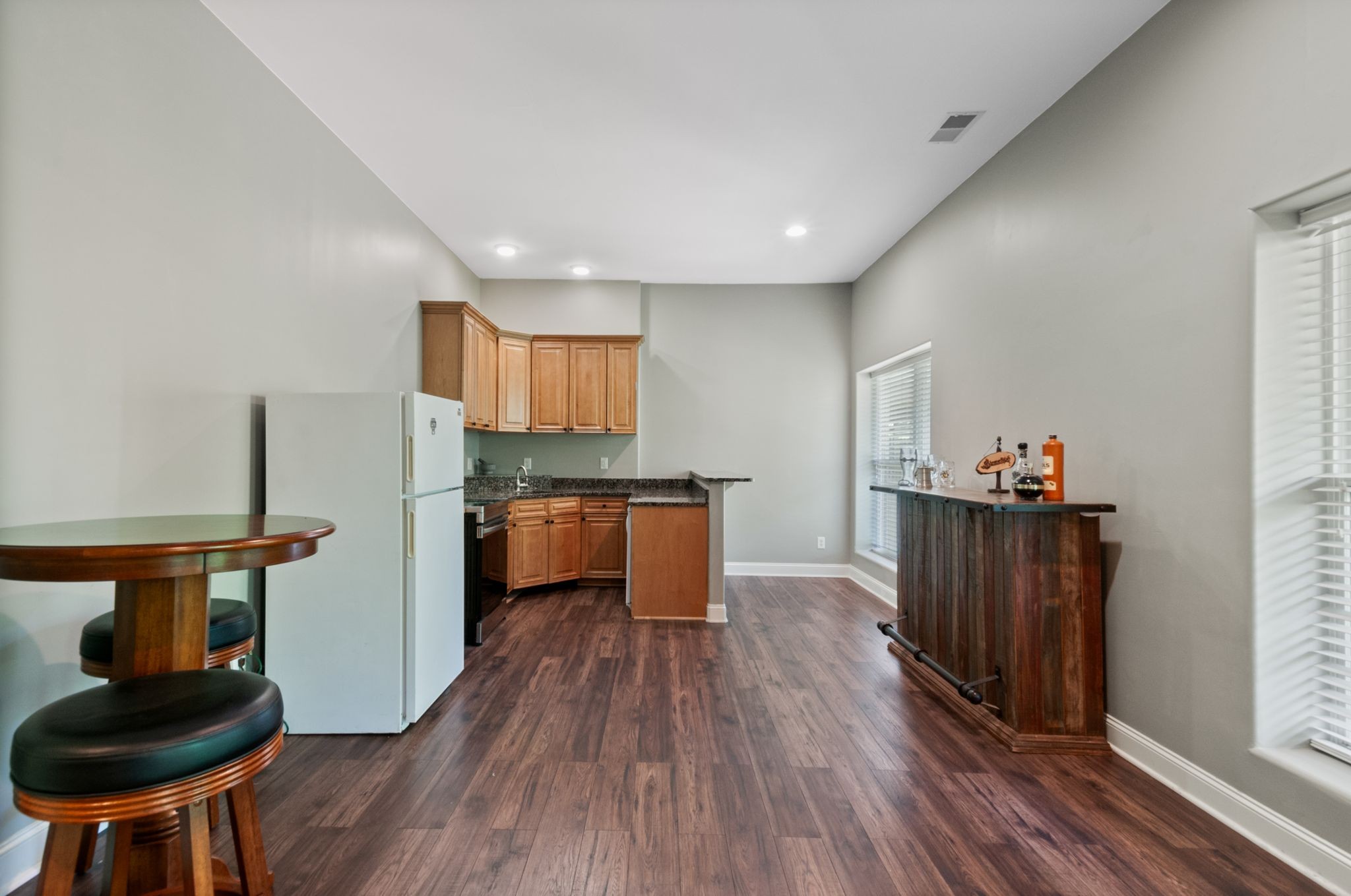 545 Summit Oaks Ct Property Photo 52