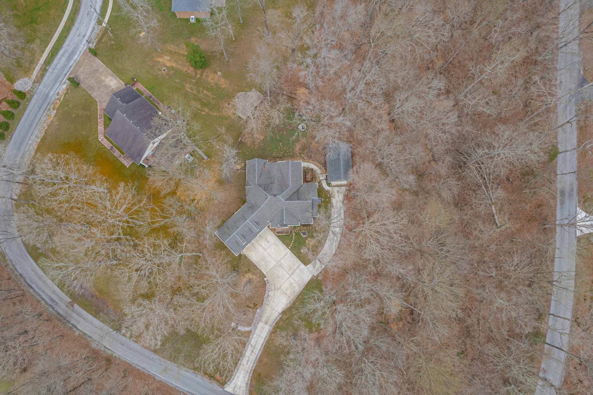 550 Laurel Crown Rd Property Photo 4