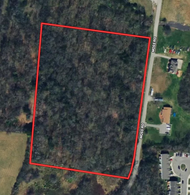 4215 Moss Rd Property Photo 3