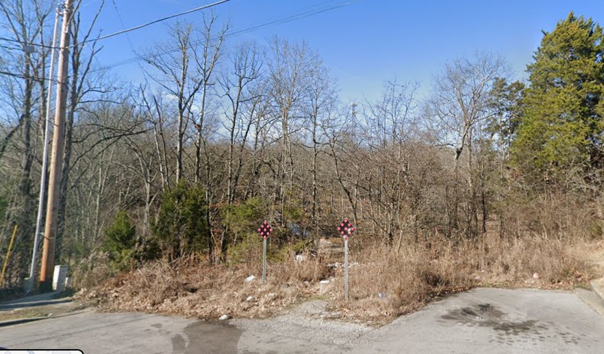 4215 Moss Rd Property Photo 6